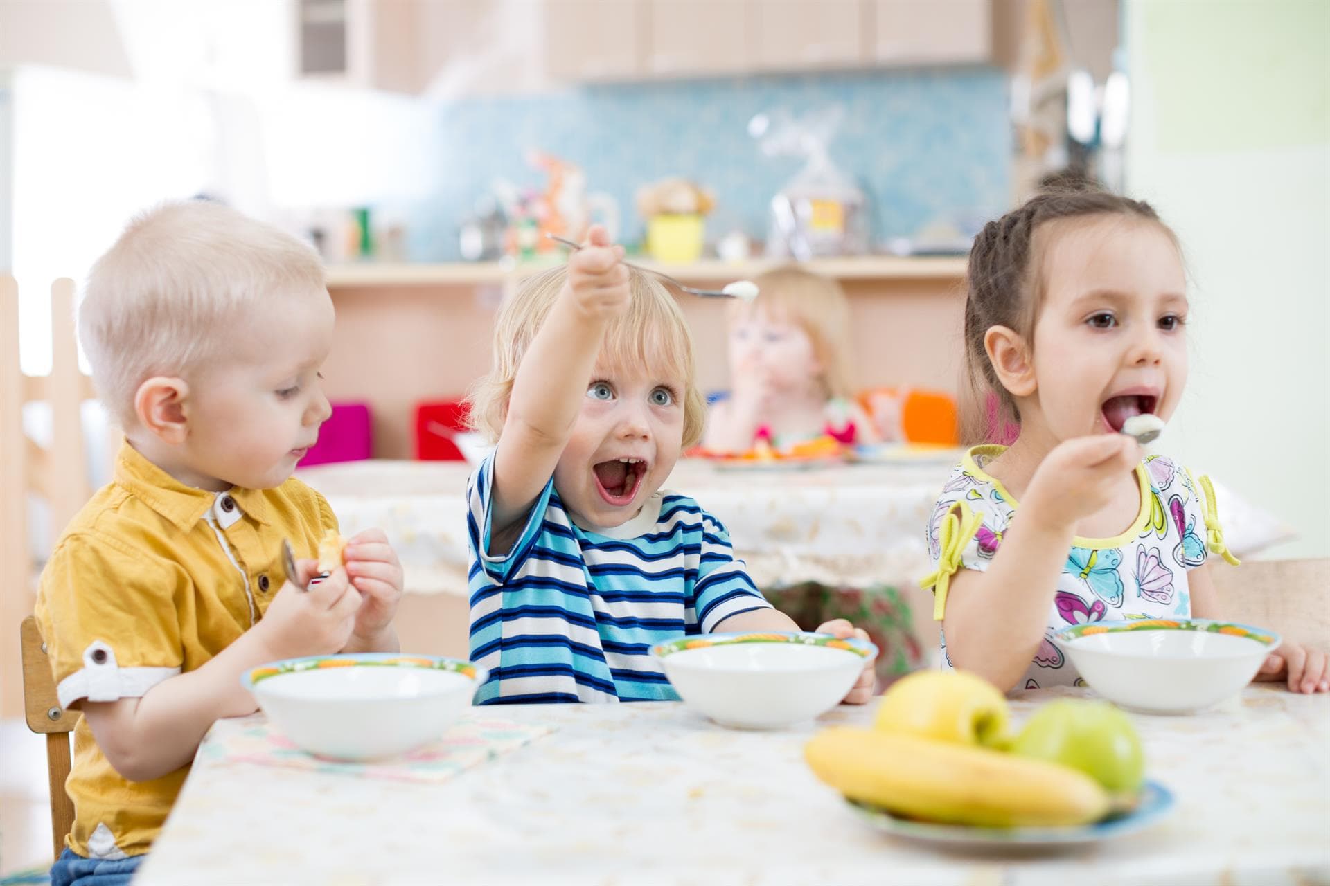 menú del comedor infantil en Cambre 